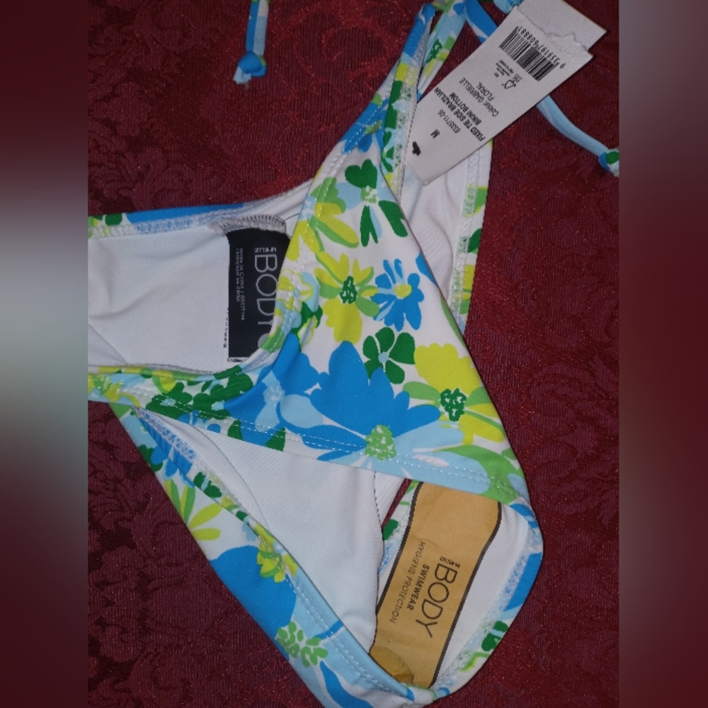 Floral String Bikini 👙 NWT Removable Padding - Picture 3 of 9